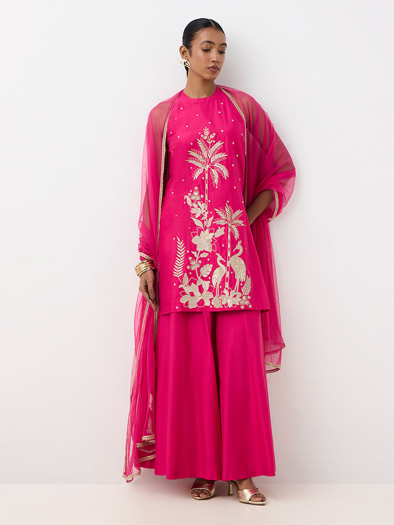 Vark Fuchsia Nature-Inspired A-Line Ethnic Set