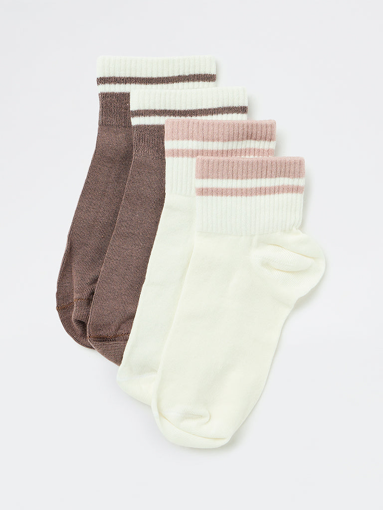 Wunderlove Brown and Ivory Striped Cotton-Blend Ankle Socks - Pack of 2