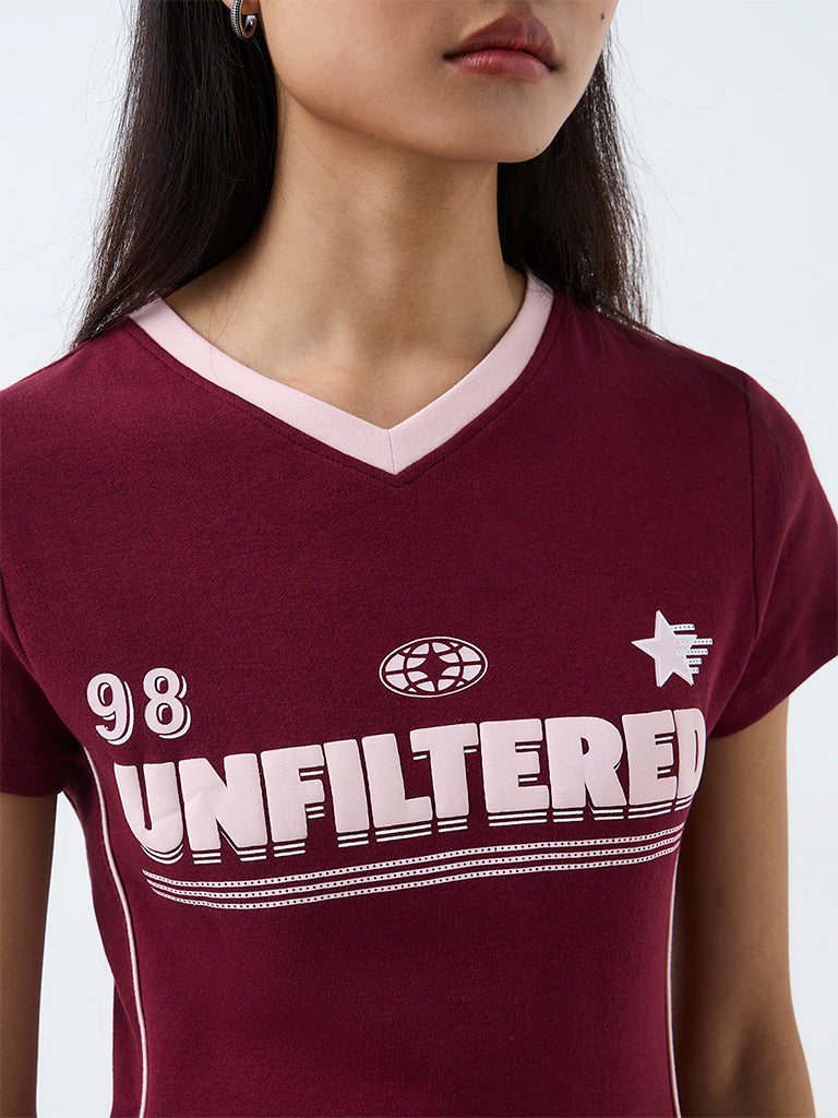 Nuon Burgundy Text Printed Cotton T-Shirt