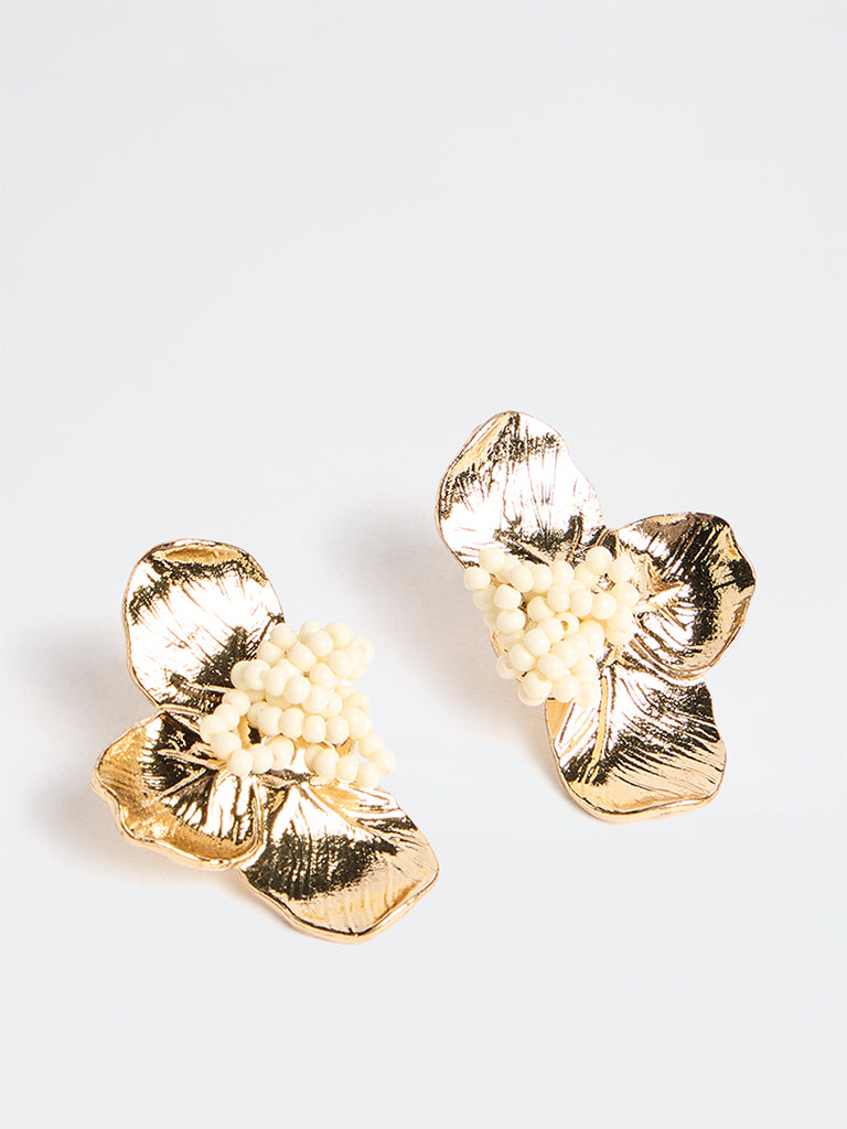 Westside Accessories Gold Beaded Floral Stud Earrings