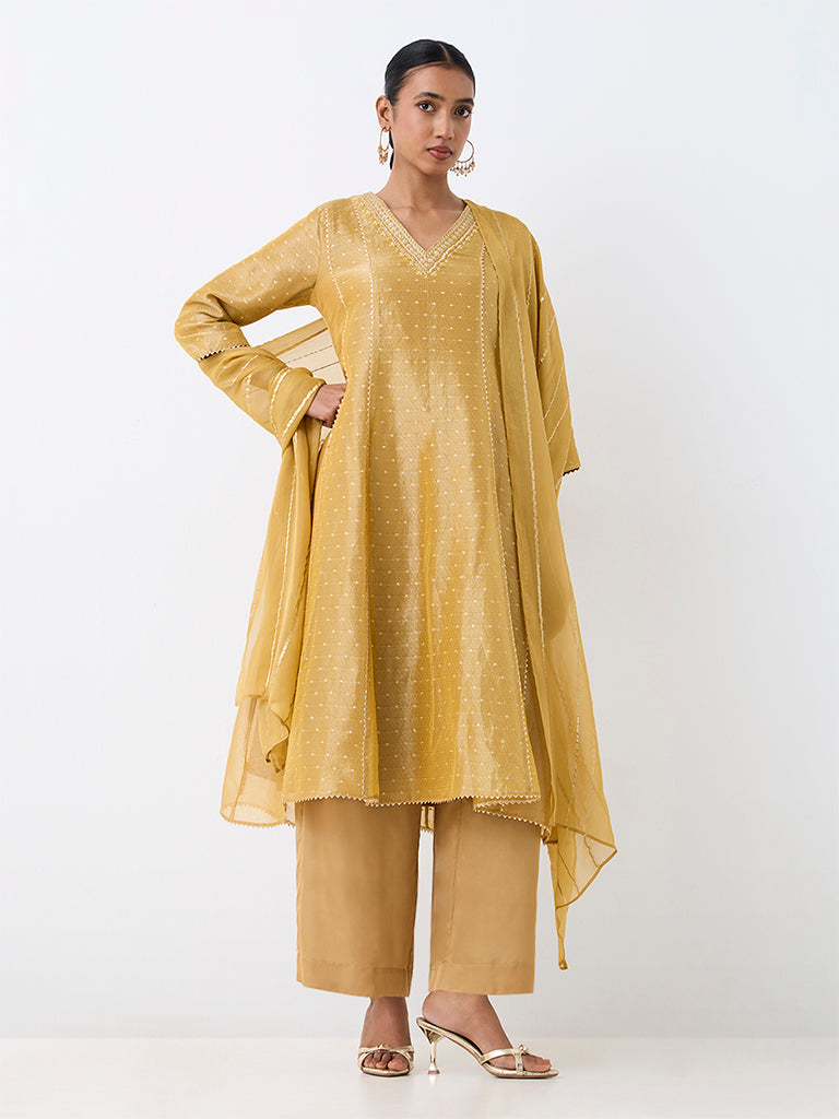 Vark Yellow Dot Pattern Flared Ethnic Set