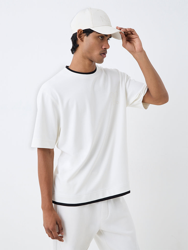 Nuoflexx White Contrast-Detail Relaxed-Fit Cotton-Blend T-Shirt