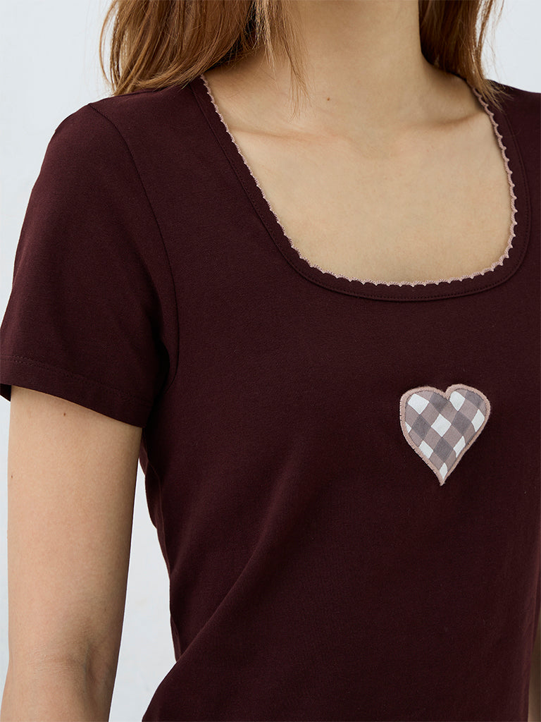 Superstar Dark Brown Heart Embroidered T-Shirt