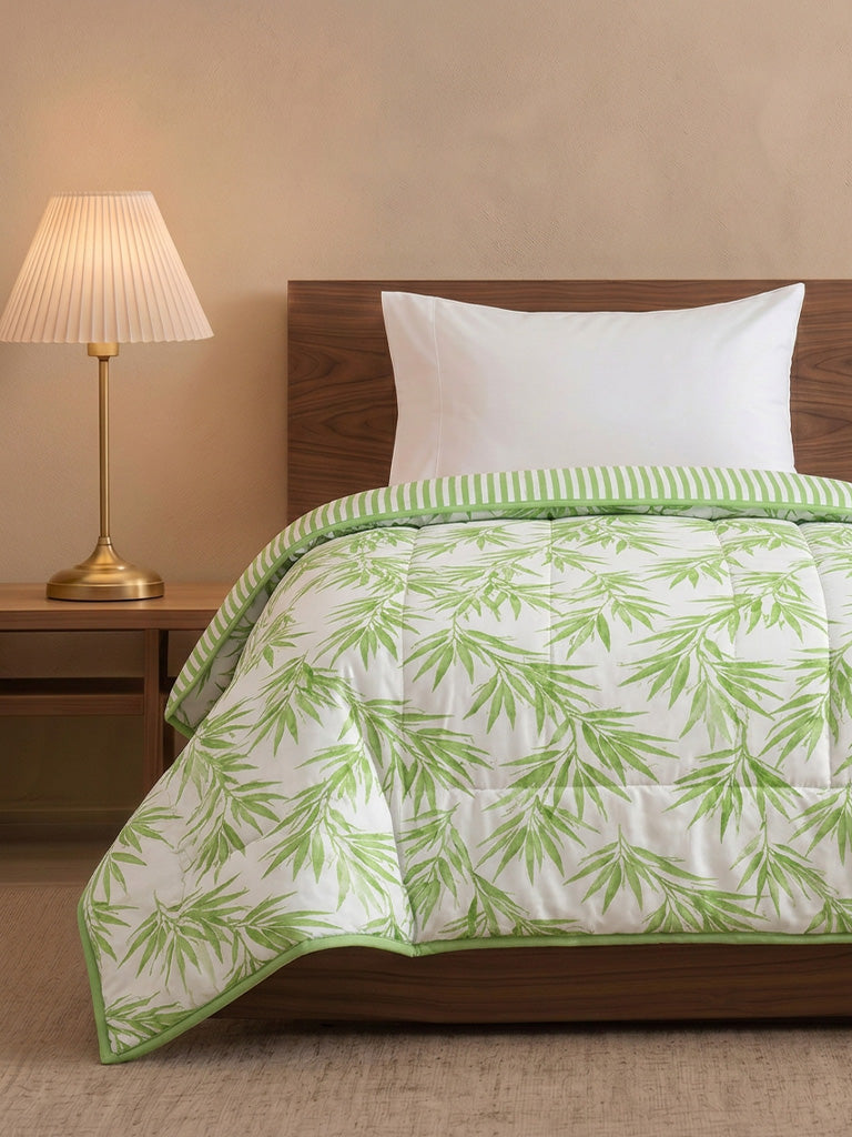 Westside Home Green Bamboo Leaf Reversible Single Bed Comforter