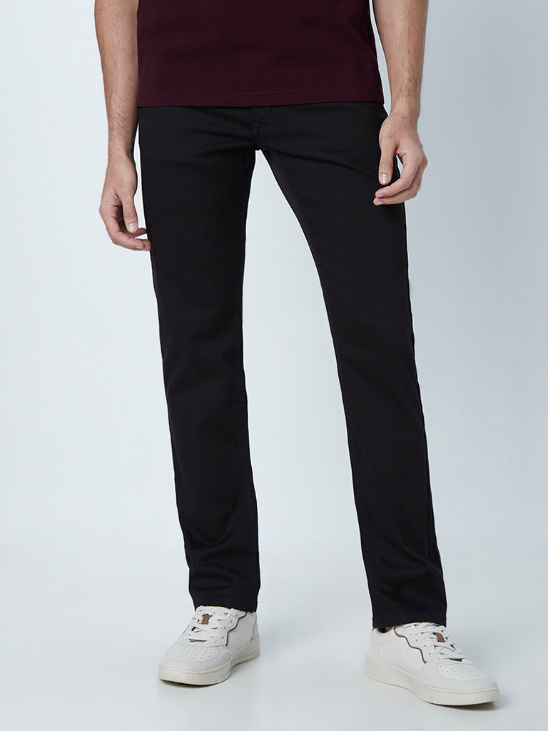 Westside Ascot Men's Black Relaxed-Fit Mid-Rise Jeans for Casual Wear Front View